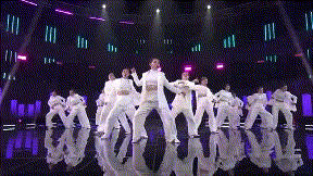 齐舞》,还有《齐舞小剧场》的精彩幕后过瘾剧透哦! [ 责编:杨帆 ]