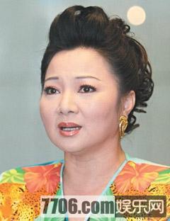 白冰冰痛批李宗瑞是靠爸族 女友赖慕祯不要脸