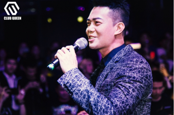 重庆CLUB QUEEN开业现场 时隔多年谢天华&林晓峰同台再聚 重庆CLUB QUEEN开业现场 时隔多年谢天华&林晓峰同台再聚