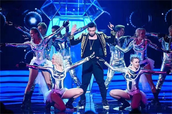 MC天佑助力《英雄联盟》 大秀互联网娱乐王者