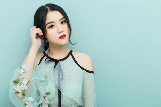 迅雷直播浪漫520 人气三女王亮相