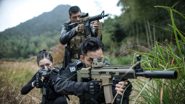 《丛林敢死队》定档9月26日 逆风翻盘边境上演