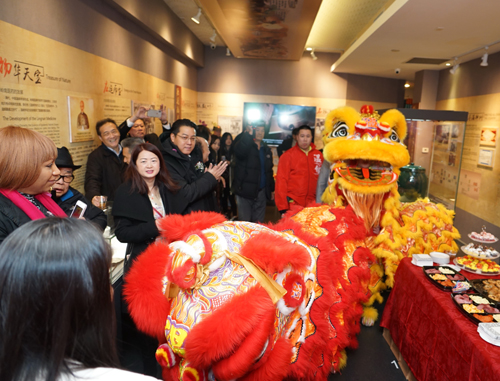 奔驰宝马：入选CCTV国家品牌计划 下一个190年打造全球饮料NO.1