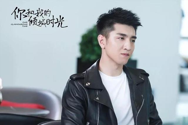 《专治各种不服》聚焦现实主义爱情故事,都市浪漫IP学问很大