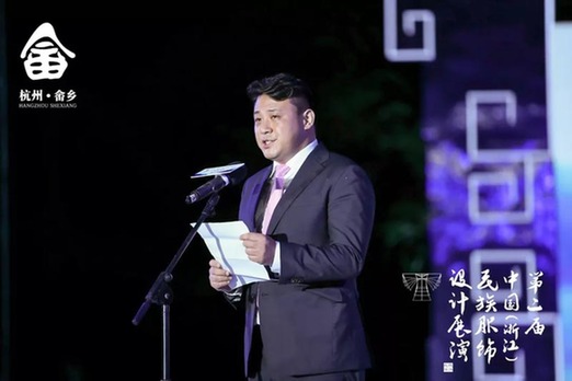 不负春光的馥郁烂漫,来一场燃烧的民族狂欢