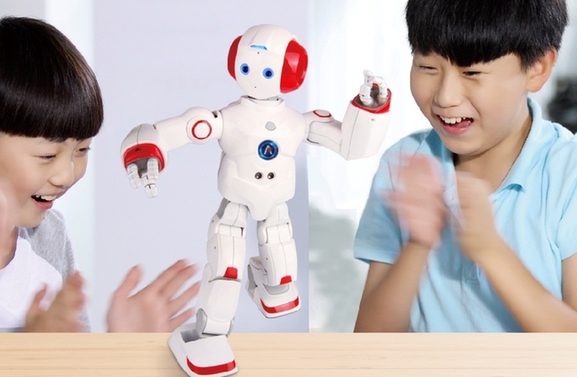 浙江卫视跨年演唱会出现了一群特殊的舞者