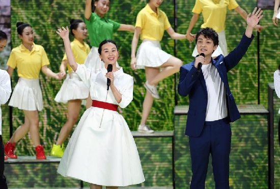 青年歌唱家王雅洁受邀参加元宵晚会
