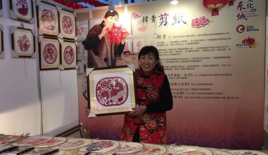 地坛文化庙会亮相台北 京味溢满长廊广场 地坛文化庙会亮相台北 京味溢满长廊广场