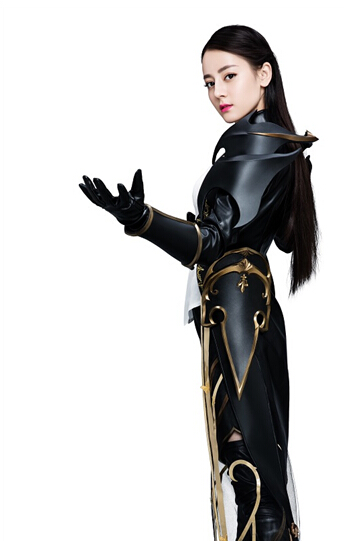 迪丽热巴魔幻造型 疑将参演好莱坞魔幻大片?