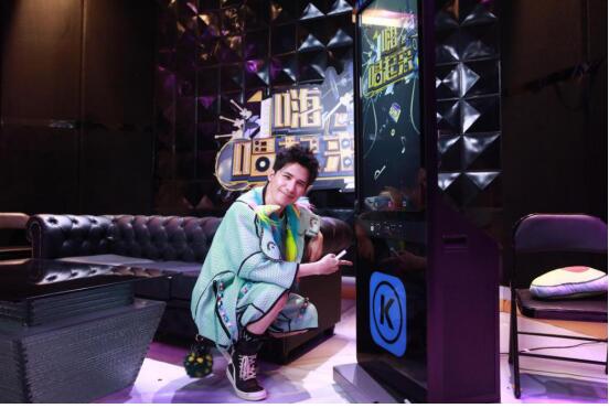 酷狗超级K歌机阖家欢唱治愈全场 大张伟首剖内