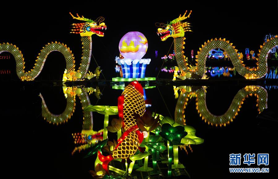 刘涛深夜翻出《琅琊榜》与胡歌签名照 感慨时光易逝