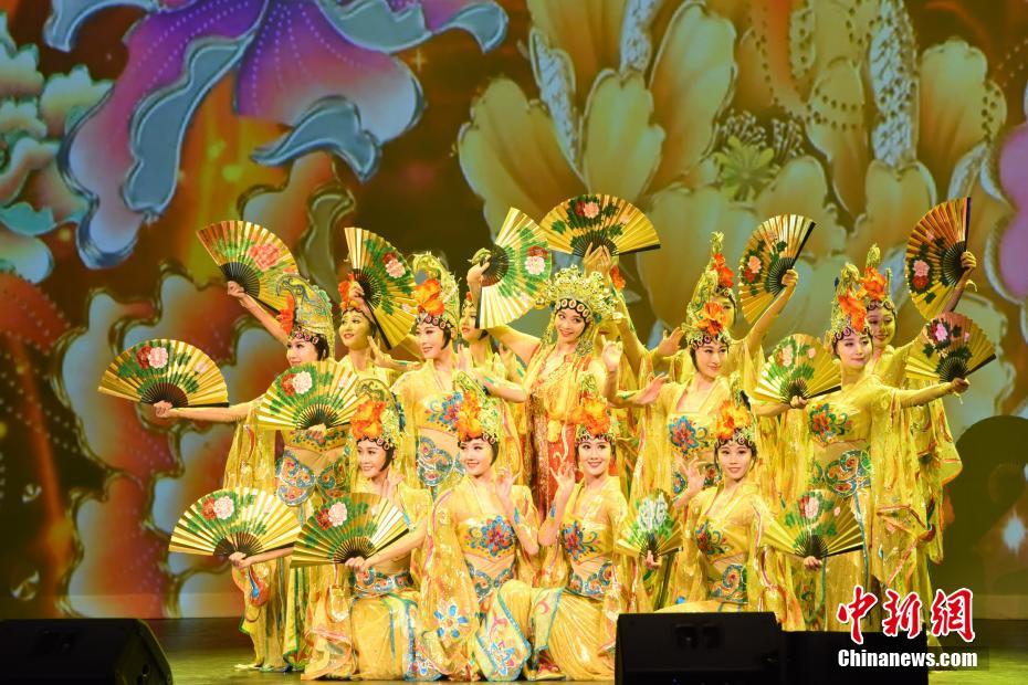 苏泽林获百老汇导演点赞 唯一五A学员将出演《摇滚学校》