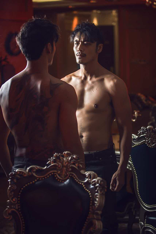 《羞羞的铁拳》国庆热映零差评 “小毛蛋”薛皓文引影迷爆灯 《羞羞的铁拳》国庆热映零差评 “小毛蛋”薛皓文引影迷爆灯