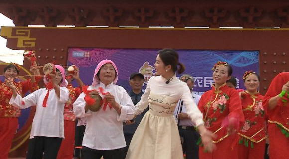 2018直播丰收节:来滁州,和央视美女主持人唱歌
