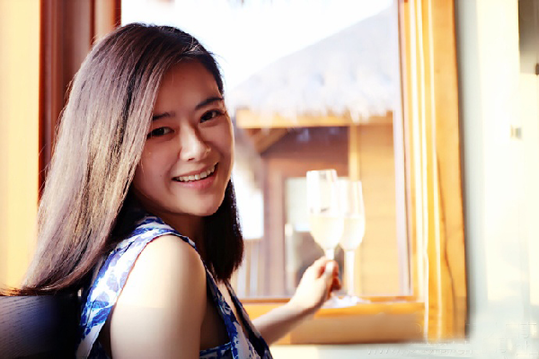 主播圈的“氧气”美女陈辰 娱乐圈的一抹亮色