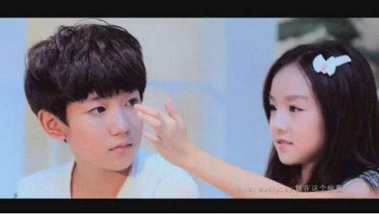 贺美琦素颜照好美与TFBOYS拍MV女主角让人羡慕嫉妒恨