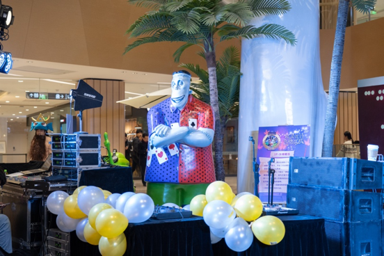 精灵玩转圣诞,乐成中心SPACE3 IP展再造生活方式新场景 =4.png