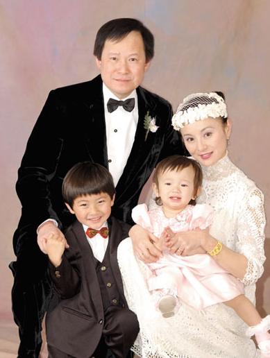 揭娱乐圈6大淫乱事件 李丽珍姐妹共侍一夫