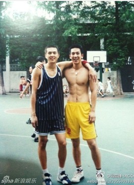 武汉男神老师好身材诱人:迷倒女生直呼人间极