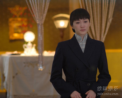 内地第一旗袍美人，40岁还可以吊打小花