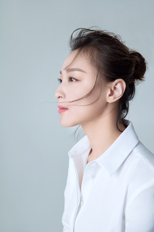 黎一墨写真曝光 轻妆上阵气质佳 黎一墨写真曝光 轻妆上阵天生丽质
