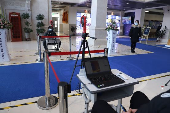 指挥家孟大鹏助力沈城童声 现场教学分享合唱之美