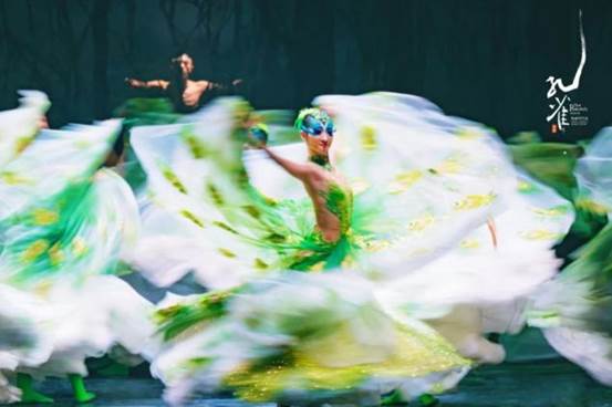 杨丽萍作品舞剧《孔雀》再临北京 超越时光的经典即将开演