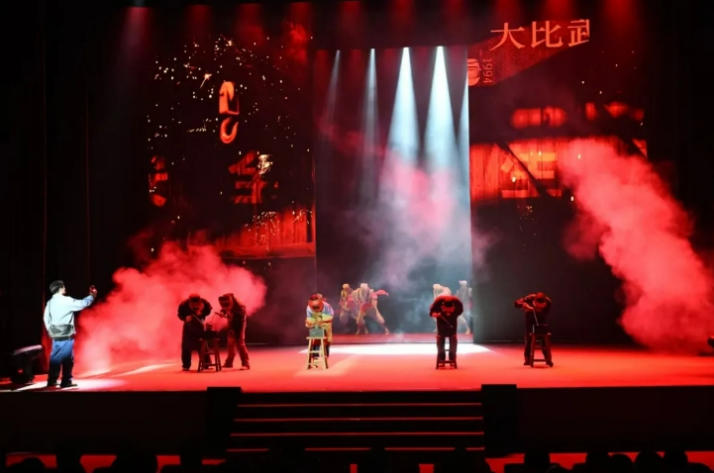 话剧《大国工匠》走进生产一线 与产业工人共话匠心