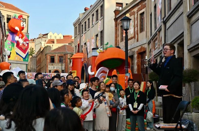 220万人次狂欢背后：喜剧如何成为文旅热潮催化剂？