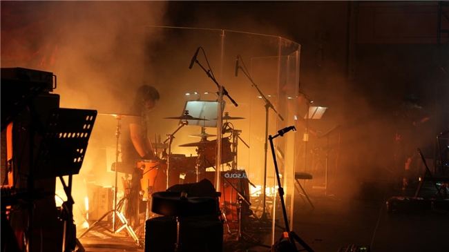 北疆豪情邂逅花城温柔！乌兰图雅“花开四季”绽放广州