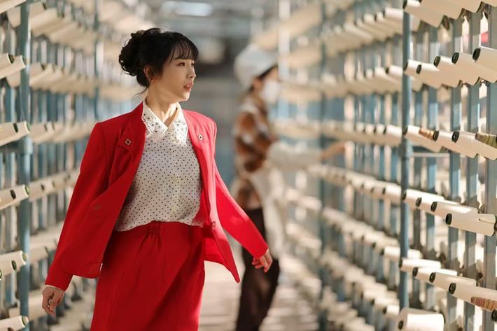 微短剧《绽放吧，厂花》开机 4K高帧率还原90年代纺织女工奋斗史诗
