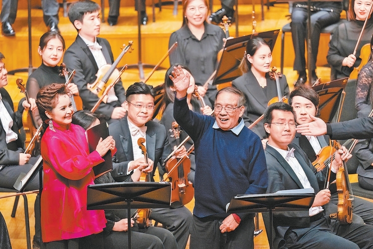 交响合唱为《炎黄风情》注入新生
