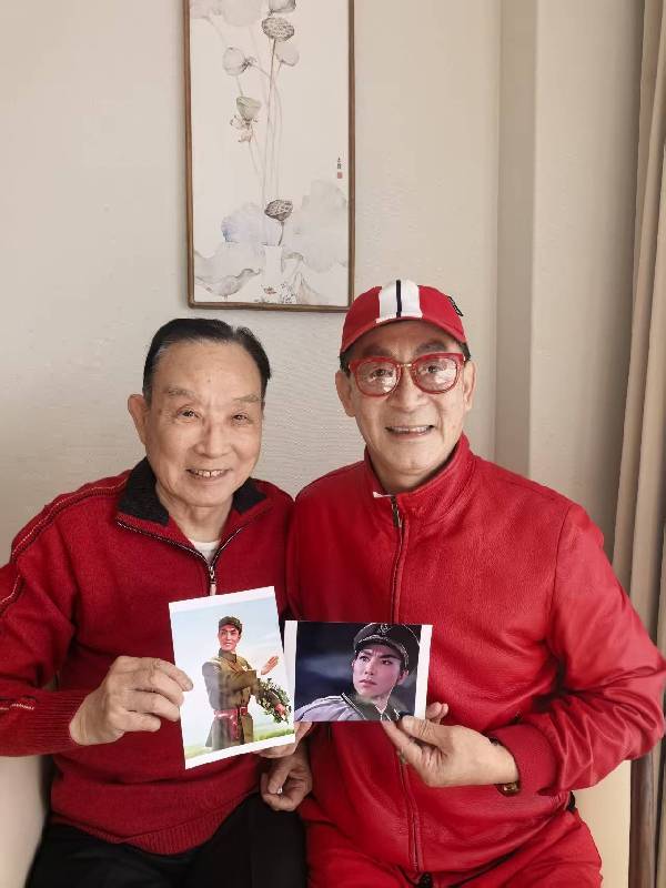 致敬偶像，奔赴热爱：六小龄童与宋玉庆数十年后的重逢与对话