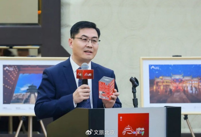 生肖快闪跨越太平洋 纽约街头掀起“中国年”热潮 生肖快闪跨越太平洋 纽约街头掀起“中国年”热潮