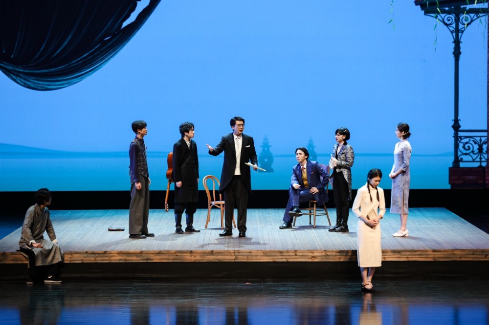 湾区青春版《戏剧春秋》在深上演 推进美育改革创新实践