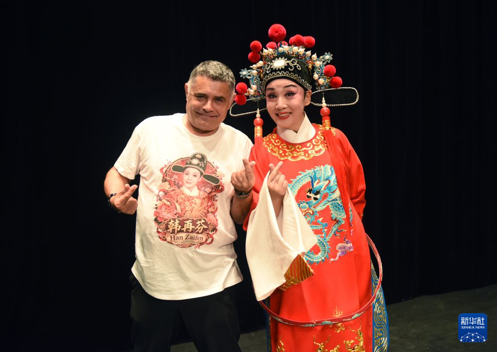 黄梅戏剧目《女驸马》亮相维也纳“中国戏演出季”