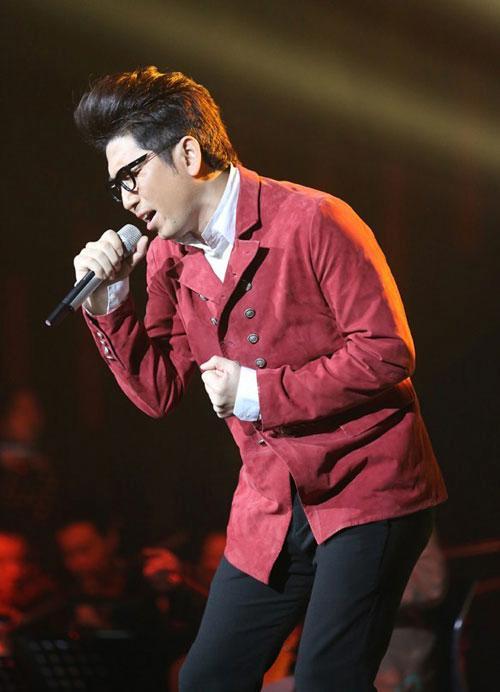 沙宝亮《我是歌手》表现抢眼 盘点20年情史/图